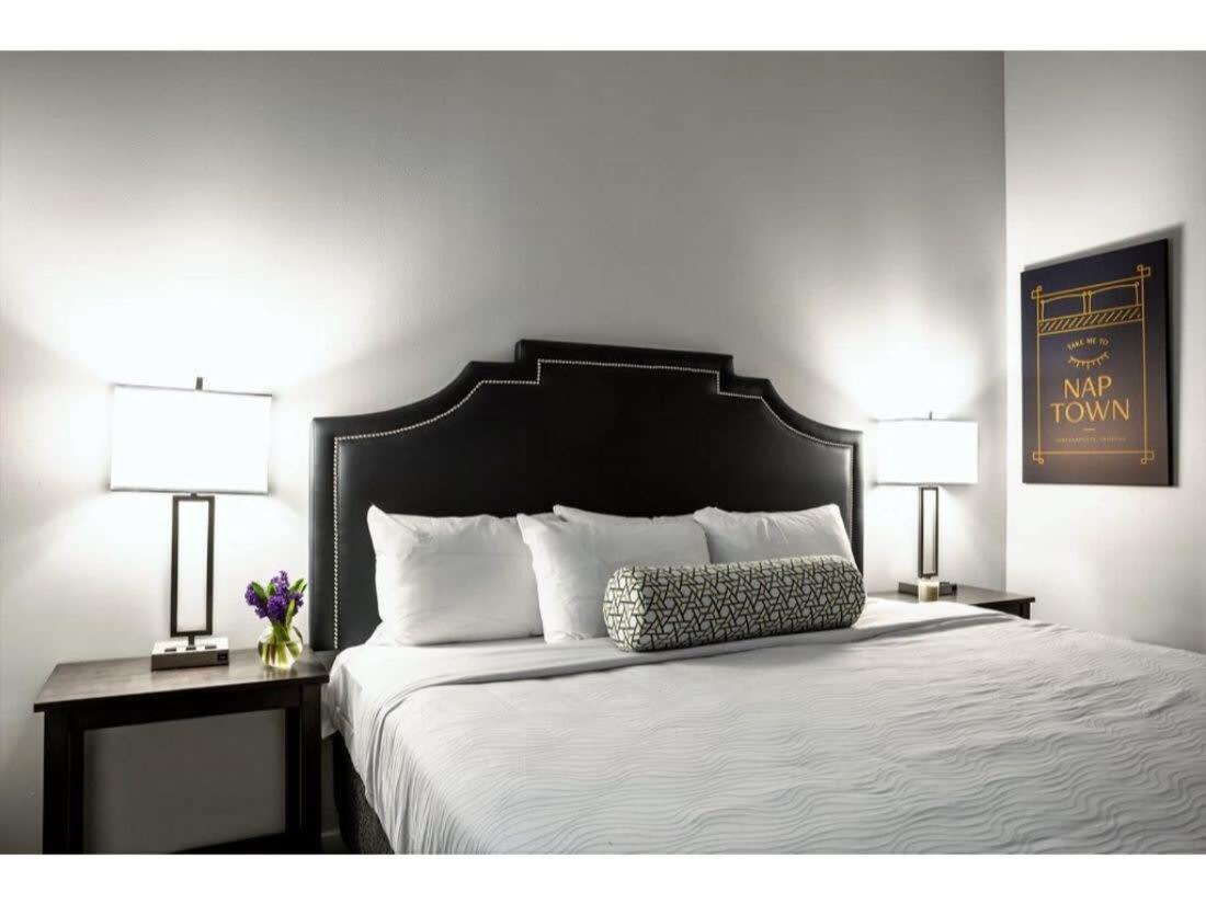 Bold 2Br 2Ba In The Block Apartment By Cozysuites! Indianapolis Eksteriør bilde