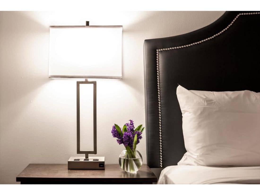 Bold 2Br 2Ba In The Block Apartment By Cozysuites! Indianapolis Eksteriør bilde